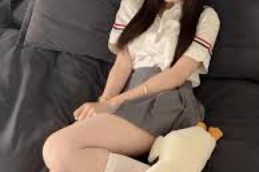 伊能静带假货翻车赚百万遭央视曝光关评装死秦昊也救不了